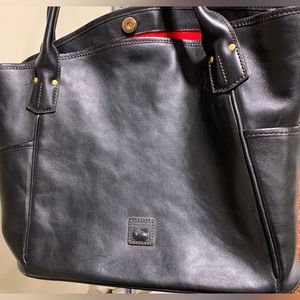 Dooney and bourke Kristen Bag